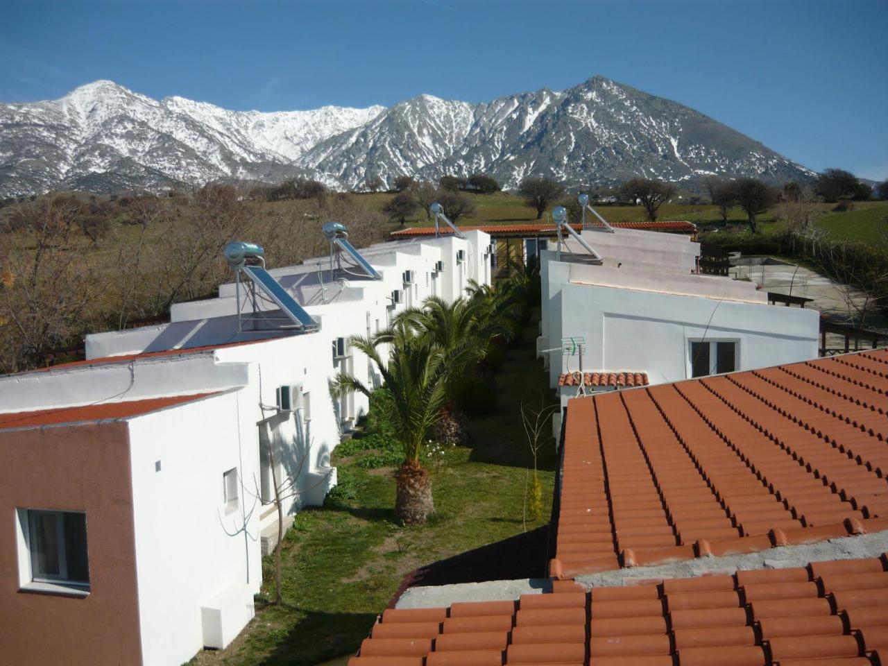 Victory Apartments Hotel Samothraki Exterior photo